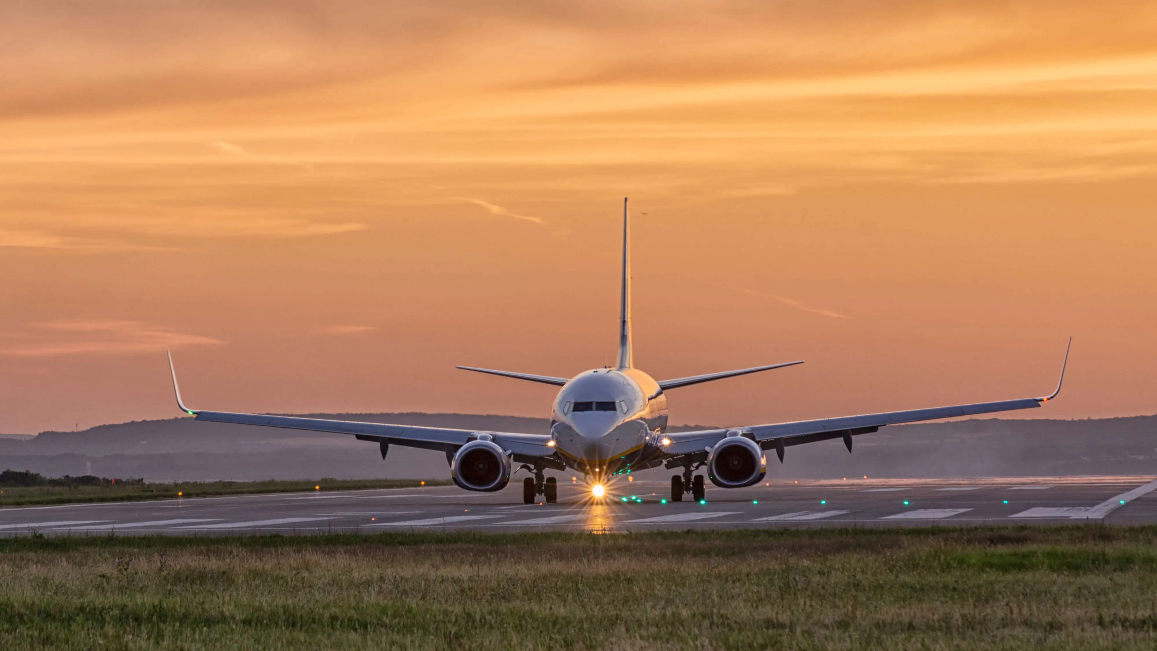 Can You Bring Kratom on a Plane? TSA Rules and Airline Policies to Know